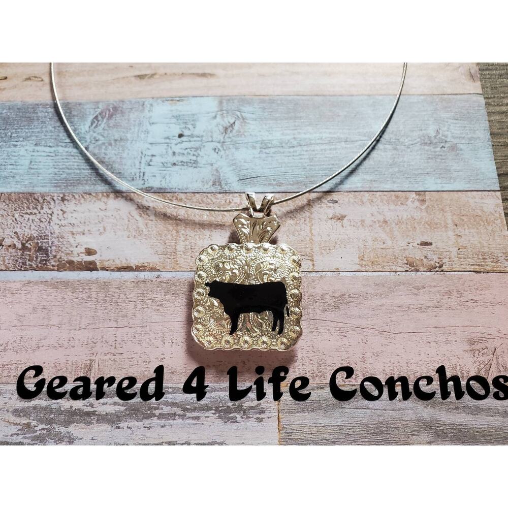 Steer Concho 4h ffa show western style jewelry custom steer concho on choker.